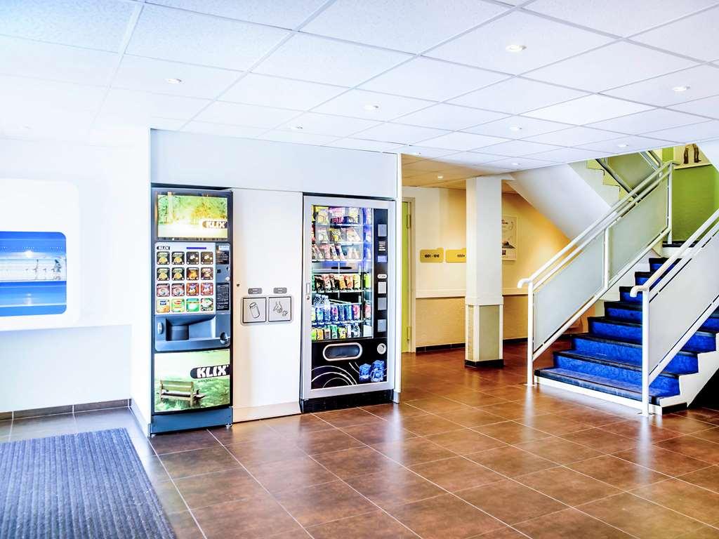 Ibis Budget Valenciennes Petite Forêt Exterior foto