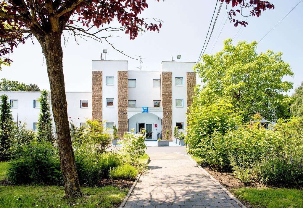 Ibis Budget Valenciennes Petite Forêt Exterior foto
